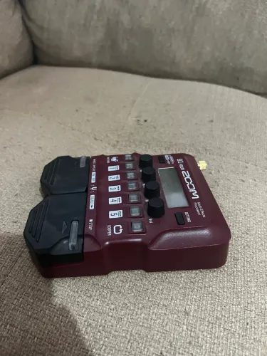 Pedal De Efeito Zoom B1 Four Vermelho + Fonte (Usado)