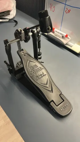 Pedal Tama Iron Cobra 900 Power Glide com Case Original