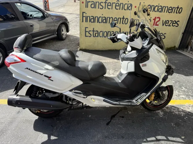 Maxsym 400i