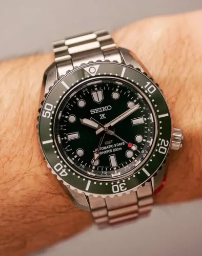 Relógio Seiko 1969 heritage diver GMT