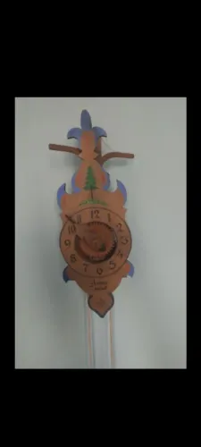 Relógio de Madeira de Parede - Antiguidade