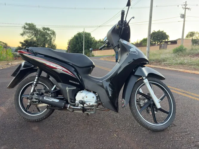 Biz 125 Flex - Impecável