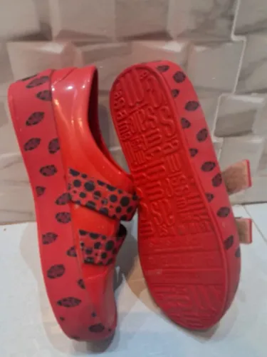 Melissa Be + Ladybug Original - Tam. 32