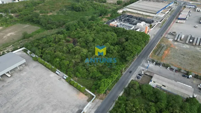 Compre Terreno | Área em Muribeca, com 10.000m². Com acesso pavimentado.