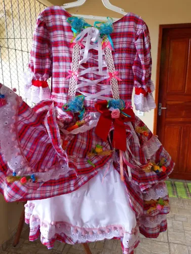 Vestido infantil de festa junina