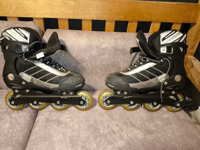PATINS INLINE OXER AJUSTÁVEL - TAMANHO REGULÁVEL - ÓTIMO ESTADO