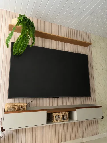 VENDO RACK SUSPENSO + PRANCHA DECORATIVA MDF