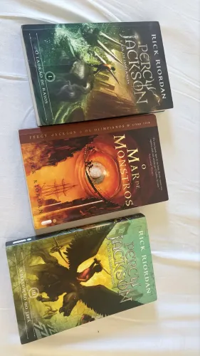 Livros percy jackson