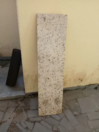 Bancada de Mármore Med. 0,30 x 1,15