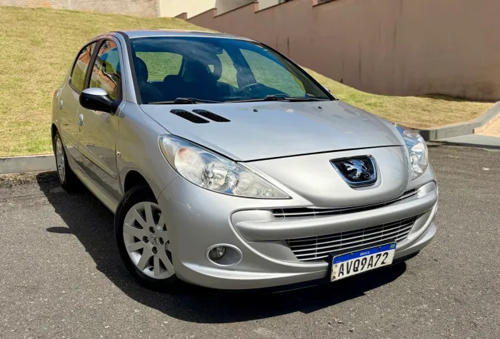Peugeot 207 XS 1.6 Flex 16V 5P Aut. 2013