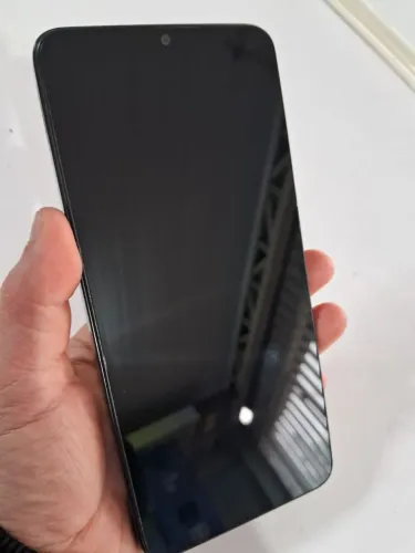 Xaiomi Poco c65