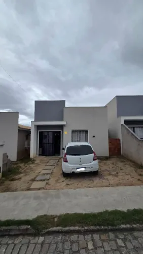 Casa no condomínio Parque dos Cardeais