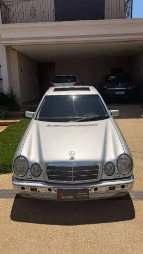 Mercedes-Benz E-320 3.2 Elegance 1999