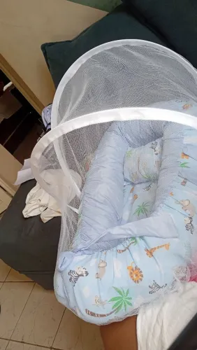 Vende-se um ninho de bebê usando uma vez