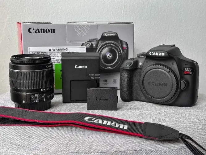 Canon T7 Rebel- semi nova