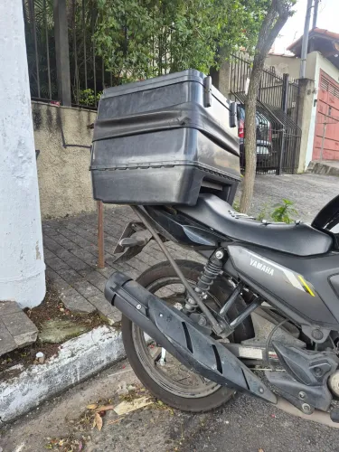 Bau para moto 90l + suporte factor
