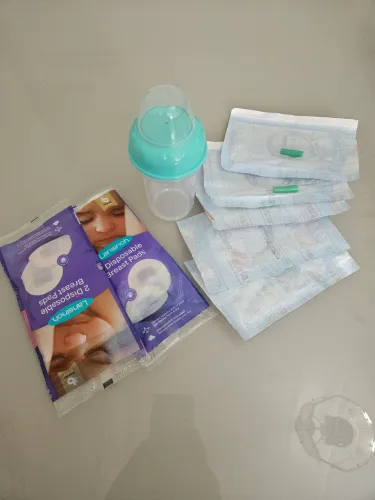 Kit relactação+ 2 protetores de seio+ 2 cabides
