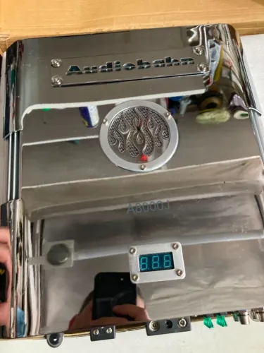 Audiobahn A8000j 1000watts Mono Block Intake Series