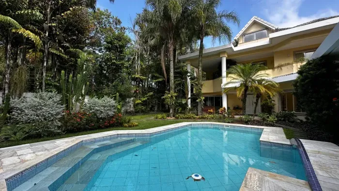 LB - RJ998 Casa 5 Suítes à Venda no Exclusivo Condomínio Porto dos Cabritos  Barra da Tiju