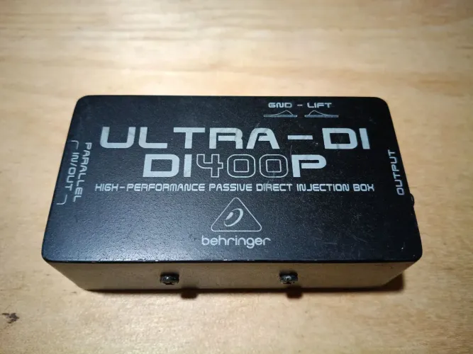 Behringer di400p (direct box passivo)