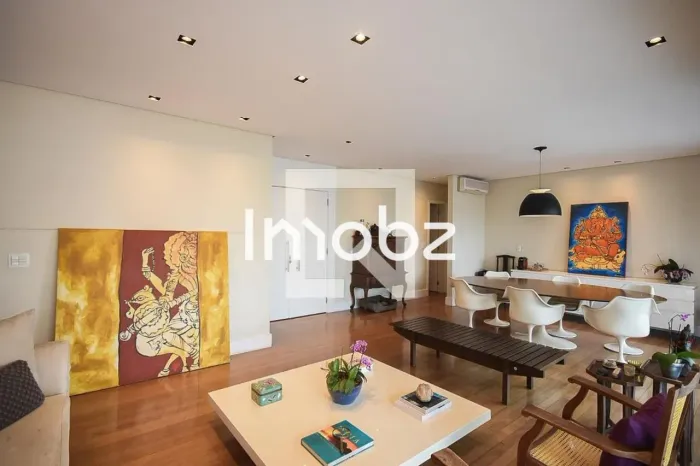 Apartamento à venda no Condomínio Edifício Luzes Da Mata - Rua Itapimirum, 367 - São Paulo