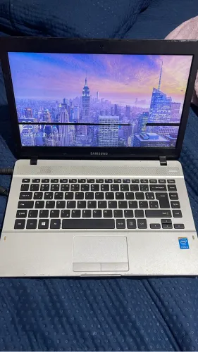Notebook np370e4k Samsung core i3