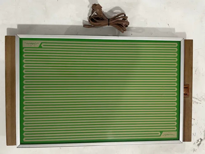 Bandeja Verde Termoelétrica Benkente Spam Wolff
