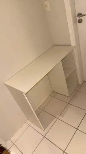 Mesa para estudos projetada