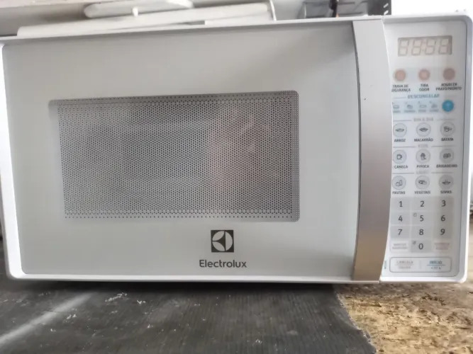 Microondas Electrolux 20 L