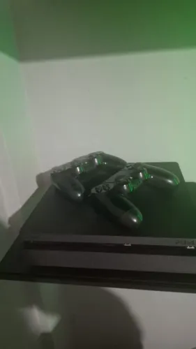 PS4 slim