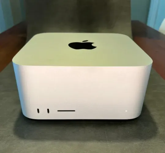 Mac Studio M4 Max - 2025 (semi novo)