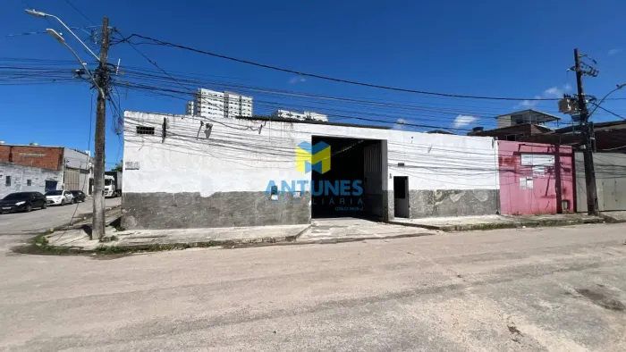 Alugue na Imbiribeira, galpão com 520m²
