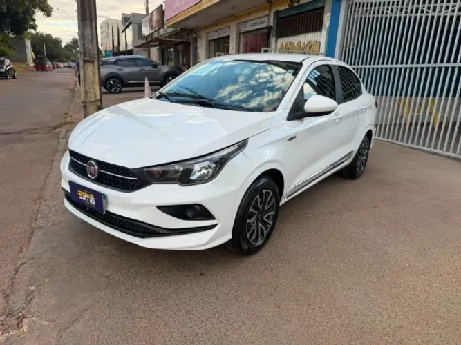 Fiat Cronos Drive 1.3 8V Flex 2020