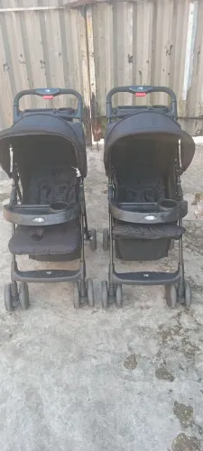 Carrinho de bebe 500 os dois, só 1 carrinho 300 reais cont 98106_2593