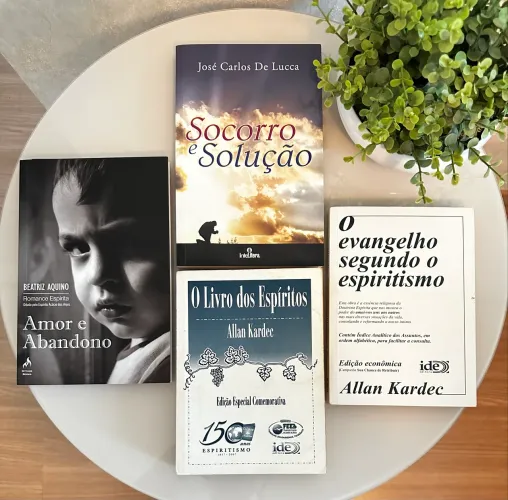 Romances e obras mediúnicas