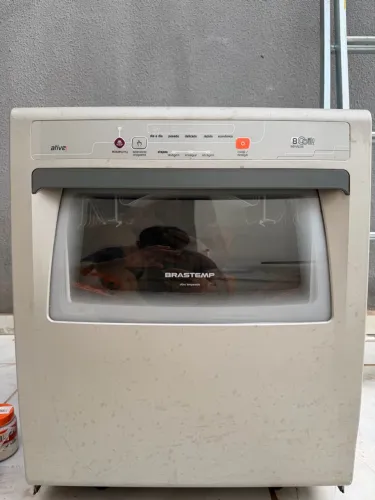 Lava louças 8 serviços Brastemp