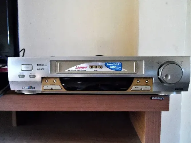 Vídeo Cassete Super VHS Philips VR988