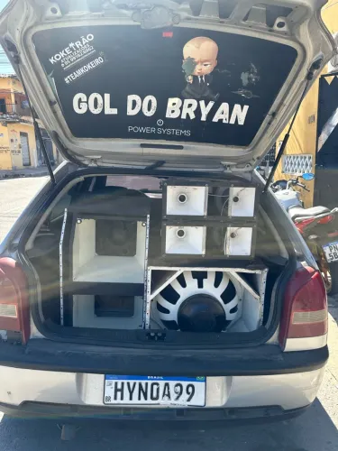 Som automotivo