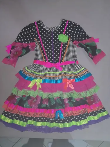 Roupa de Festa Infantil Junina Completa - Colorida e Encantadora!