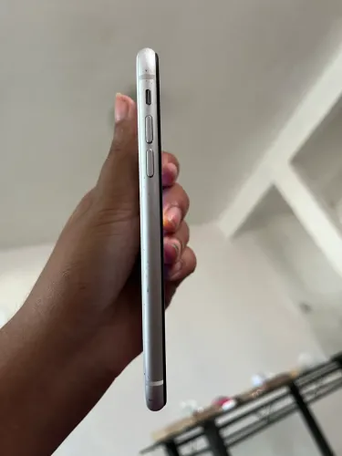 iPhone XR -64gb