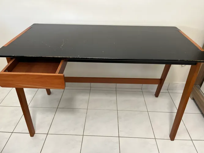 Mesa Escrivaninha de Madeira 