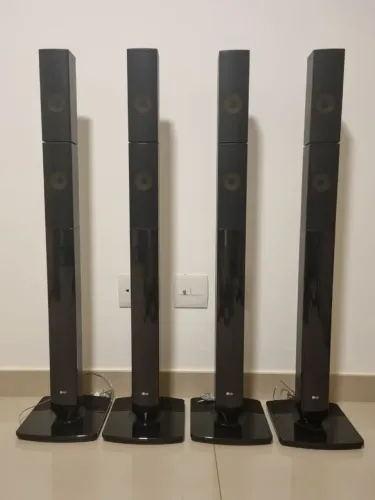 Caixas de som Home teacher LG<br>Modelo: S63T2S<br>Preto<br>4 unidade