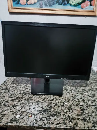 Monitor LG LED 
