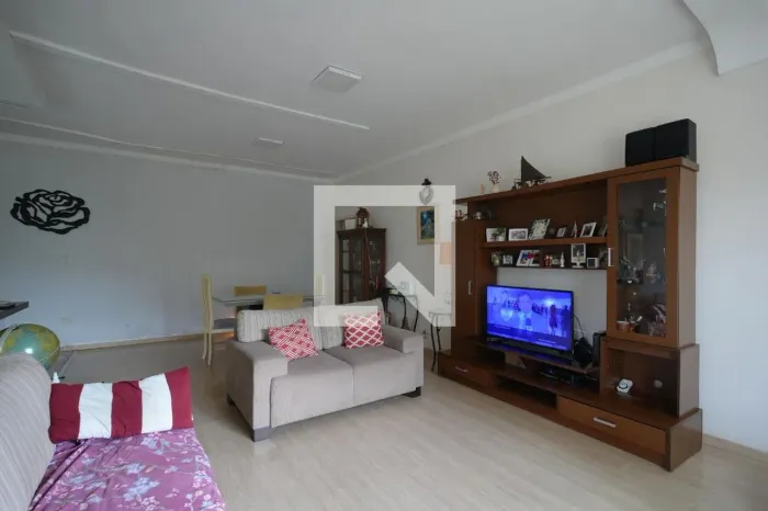 Casa à Venda - Campestre, 3 Quartos, 300 m2