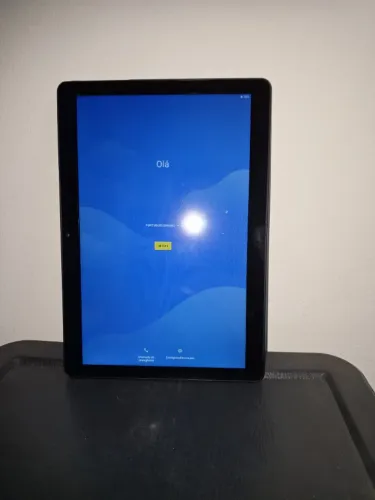 Tablet Multi M10 4G Dual Band com Cabo USB AC, Carregador e Guia Rápido