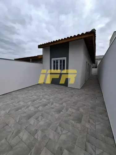 Casa Nova à venda, Documentação em dia, apta para financiamento, inclusive MCMV, Em Taubat