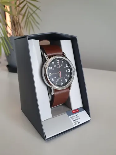 Relógio Timex Weekender 38mm Pulseira de Couro