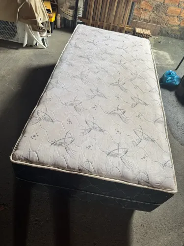 Cama box solteiro 100
