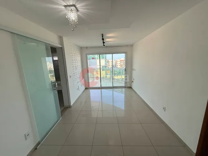 Apartamento linear, 2 quartos, prédio com lazer completo, Centro, Cabo Frio