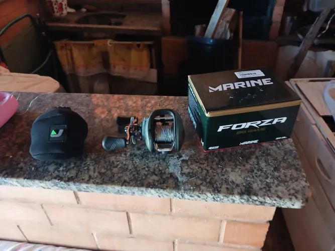 Vendo carretilha para pesca